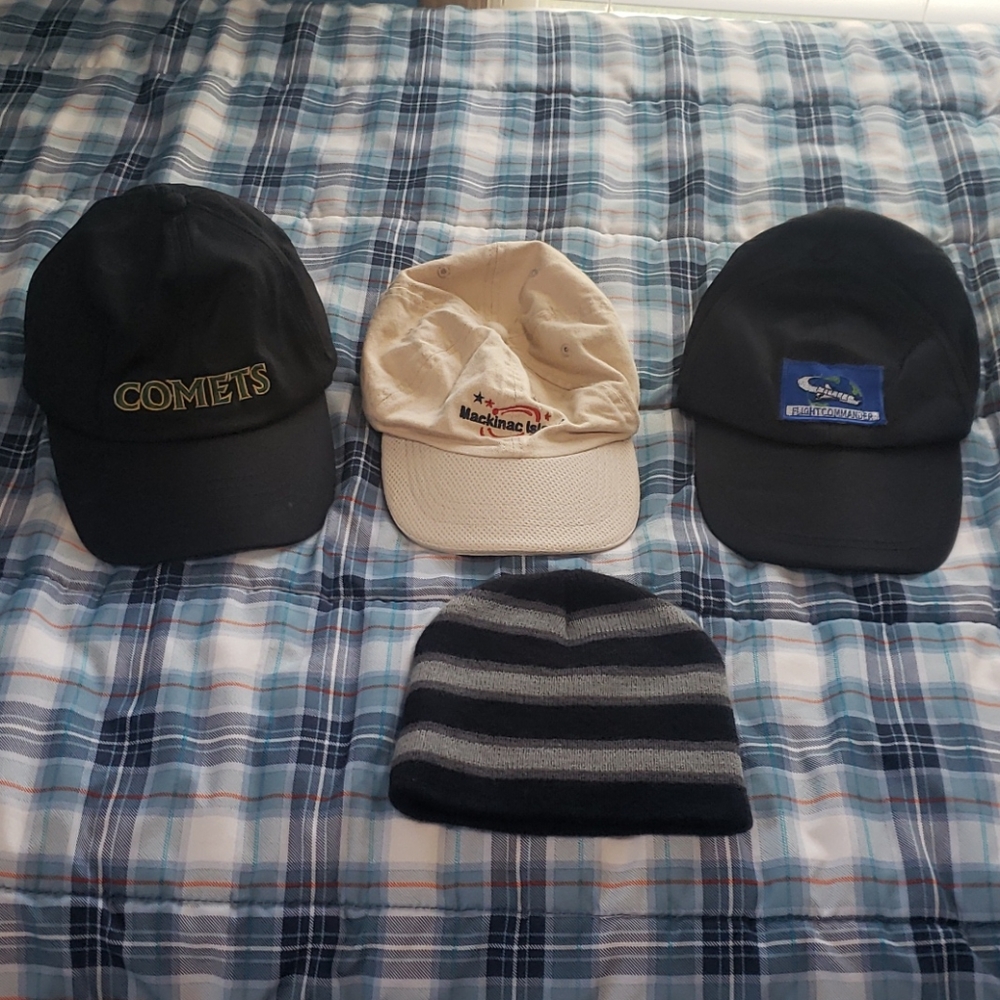 4 Boys hats lot hat black Mackinac island NWOT